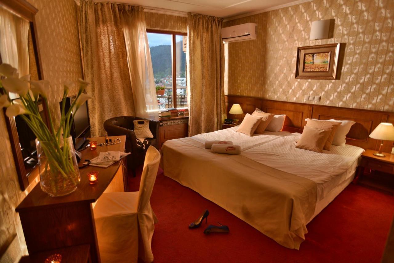 Mountain Boutique Family Hotel Dewin Exterior foto